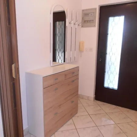 Apartamento Steblaj